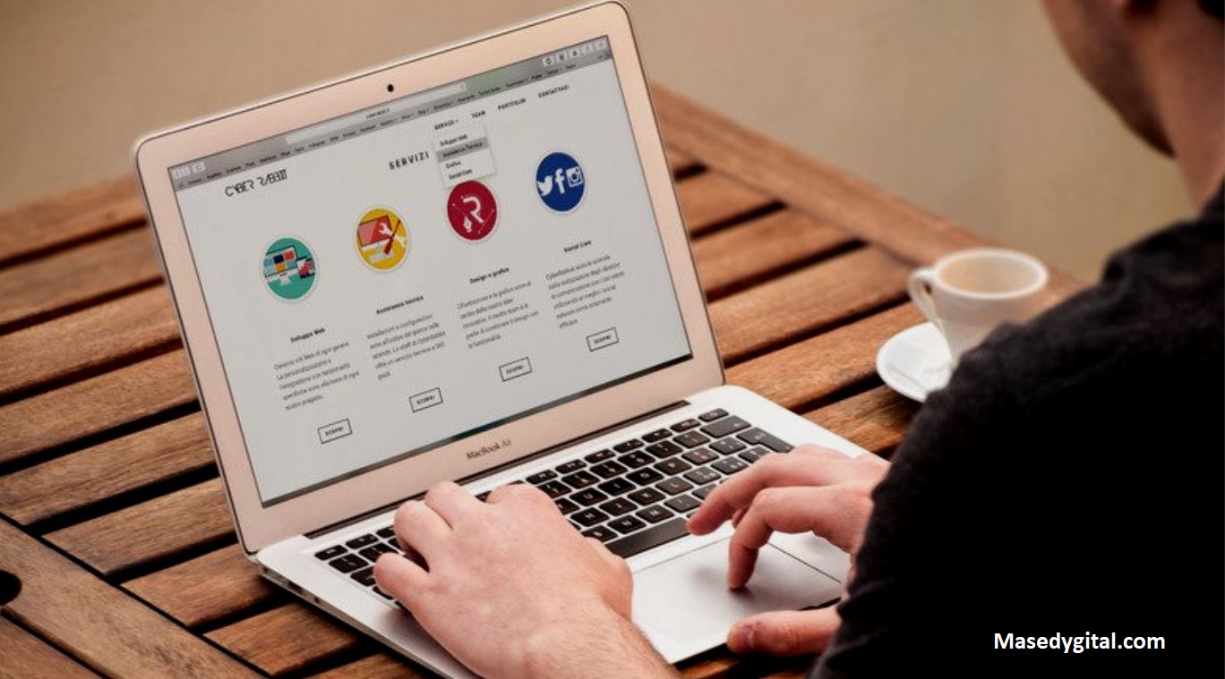 gambar manfaat memiliki website untuk bisnis
